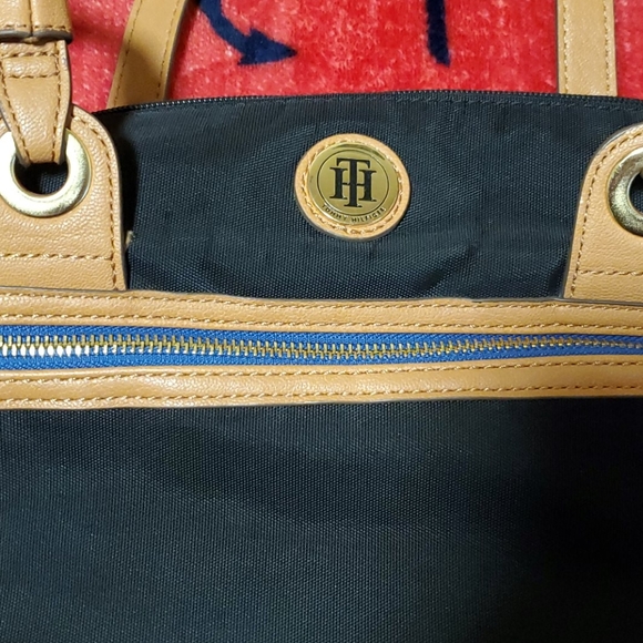 Purse - Picture 2 of 3